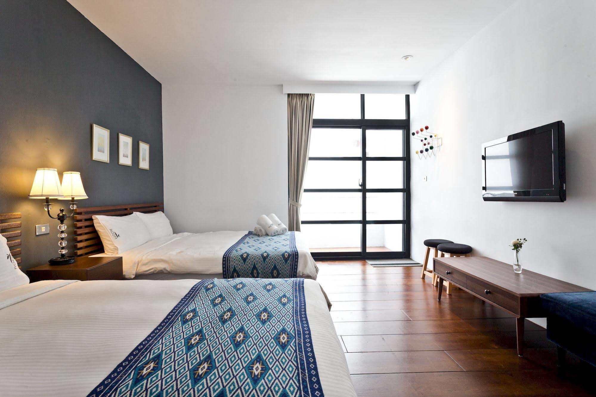 Bed and Breakfast Playful House Кэньдин Экстерьер фото